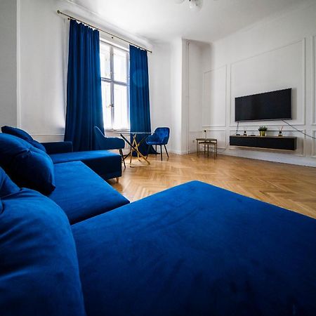 Budapest Riverfront Suite ภายนอก รูปภาพ